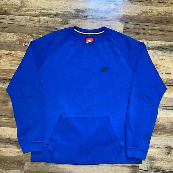 Nike tech fleece crewneck - Picture 1 of 4